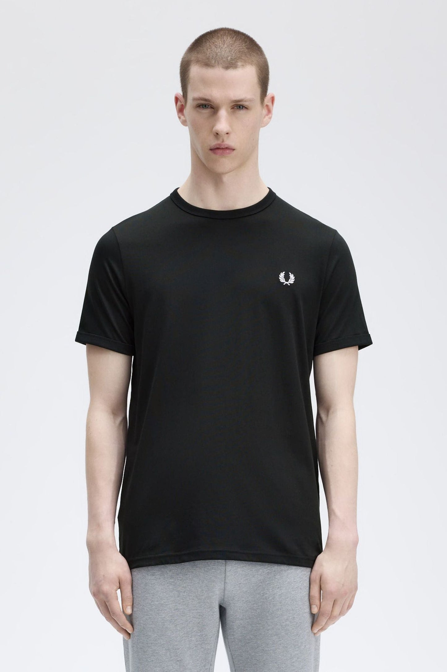 Μπλουζάκι λαιμόκοψη Fred Perry - Μαύρο