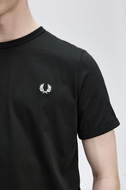 Μπλουζάκι λαιμόκοψη Fred Perry - Μαύρο
