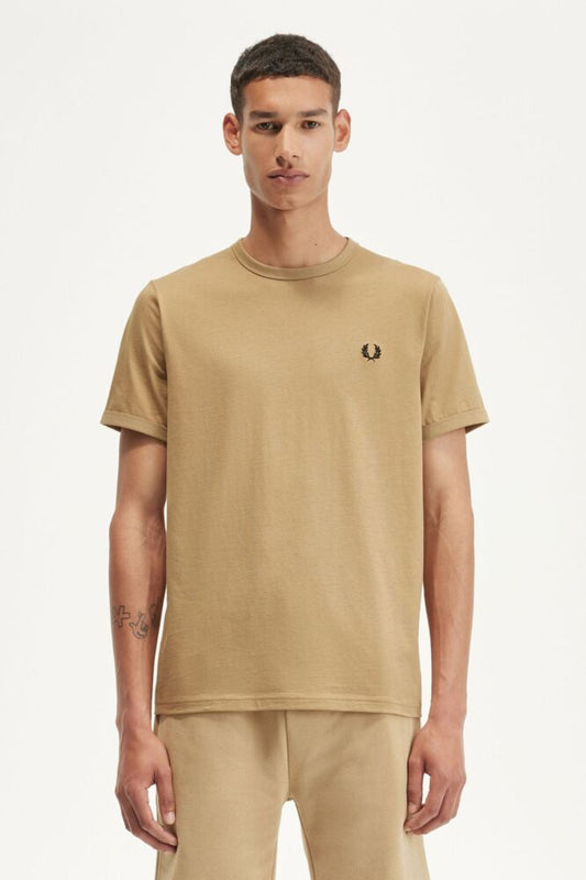 Μπλουζάκι λαιμόκοψη Fred Perry - Μπεζ