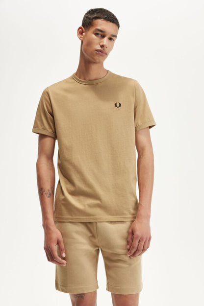 Μπλουζάκι λαιμόκοψη Fred Perry - Μπεζ